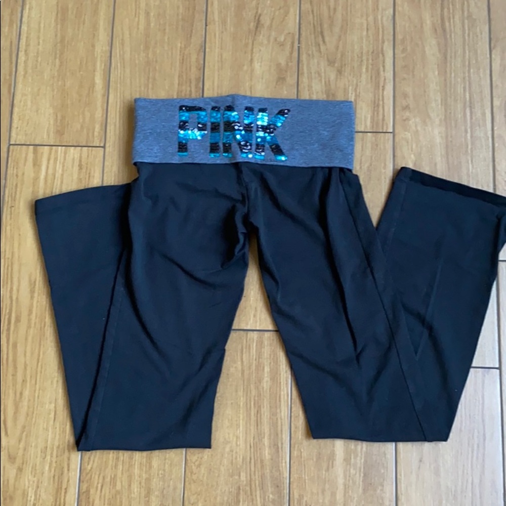 VS Pink Flare Yoga Pants